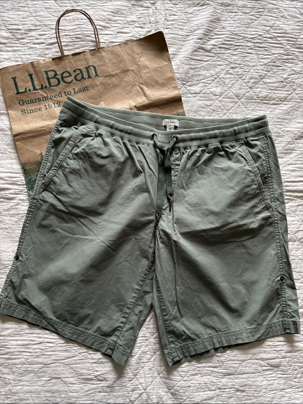 NWOT LL Bean Stretch Ripstop Shorts
